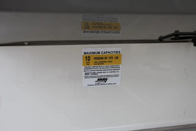 Slide: The Image of Stingray 192 SC 2019 - 11