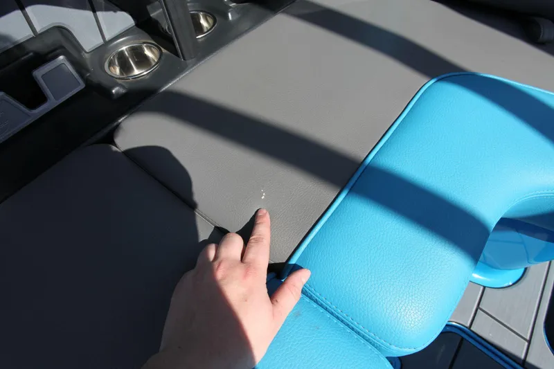 Slide: The Image of Malibu Wakesetter 23 MXZ 2021 - 13