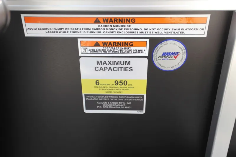 Slide: The Image of Avalon 1780 Venture Bow Fish 2024 - 14