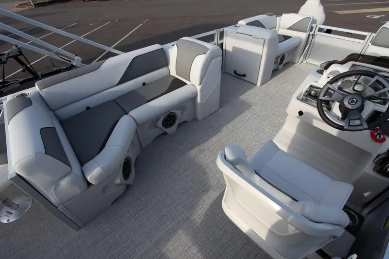 Slide: The Image of Avalon 2024 Avalon 2380 Venture Fish-N-Cruise 2024 - 11