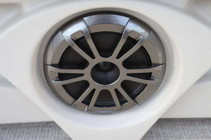 Slide: The Image of Avalon 2024 Avalon 2380 Venture Fish-N-Cruise 2024 - 12