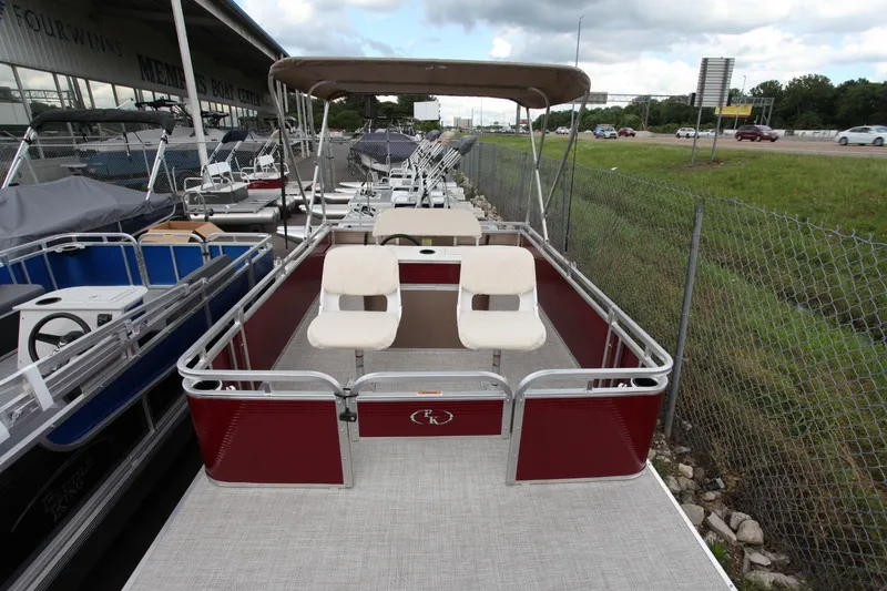 Slide: The Image of Paddle King Lo Pro Cruiser 2024 - 2