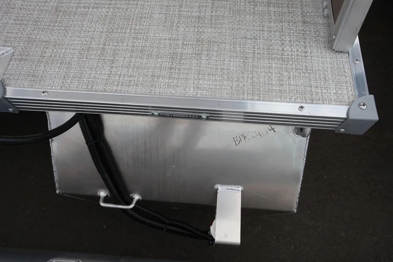 Slide: The Image of Paddle King Lo Pro Cruiser 2024 - 8