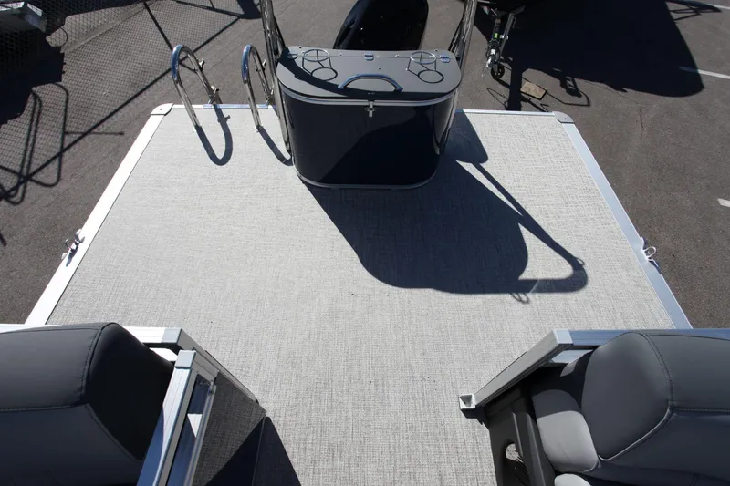 Slide: The Image of Avalon LSZ 2385 - QL 2025 - 11