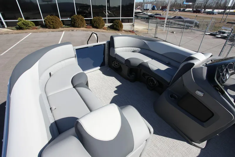 Slide: The Image of Avalon LSZ 2385 - QL 2025 - 4