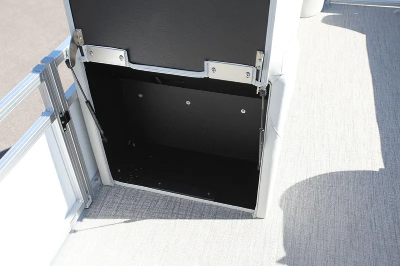 Slide: The Image of Avalon 2380 QL 2025 - 10