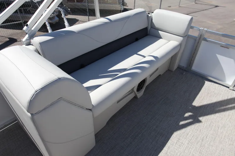 Slide: The Image of Avalon 2380 QL 2025 - 14