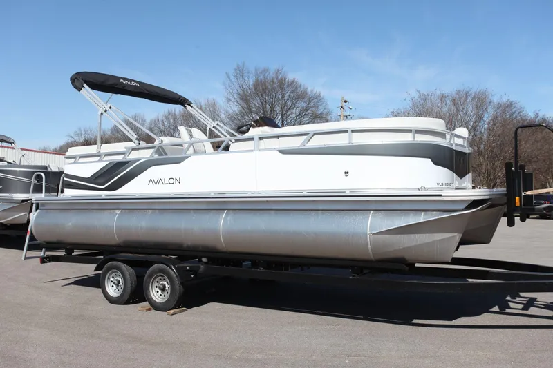 Slide: The Image of Avalon 2380 QL 2025 - 3
