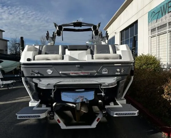 Slide: The Image of Malibu 26 LSV 2025 - 4
