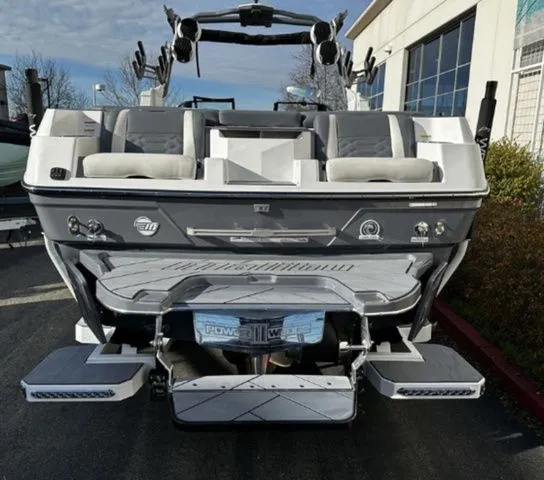 Slide: The Image of Malibu 26 LSV 2025 - 5