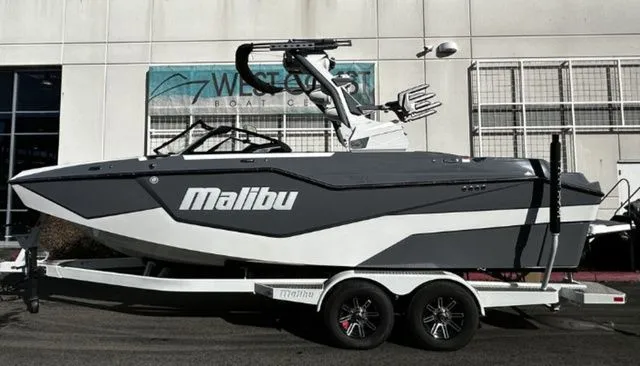 Slide: The Image of Malibu M230 2025 - 2