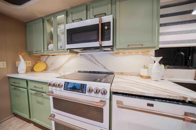 Slide: The Image of Sumerset Houseboat 1998 - 53