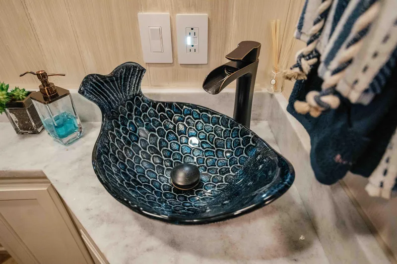 Slide: The Image of Sumerset Houseboat 1998 - 61