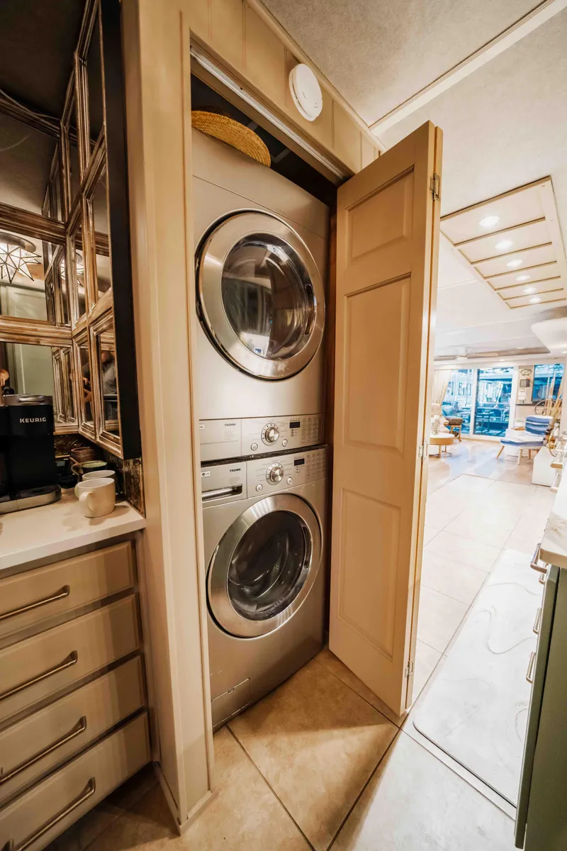 Slide: The Image of Sumerset Houseboat 1998 - 66