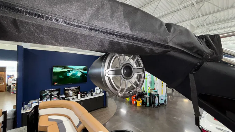 Slide: The Image of Speaker system in a Viaggio Diamante D24UW A-T boat, 2025 model, showroom display. - 22
