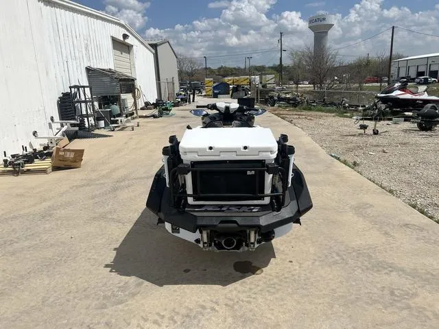 Slide: The Image of Kawasaki Ultra® 160LX-S Angler 2025 - 26