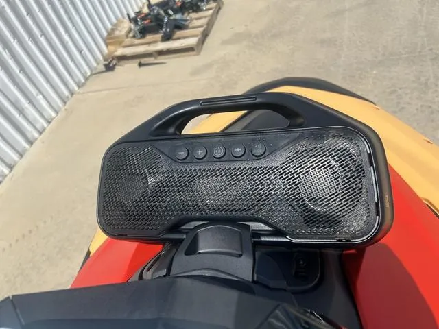 Slide: The Image of Sea-Doo Spark for 3 2025 - 10