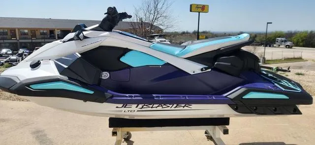 Slide: The Image of Yamaha JetBlaster LTD 2025 - 5