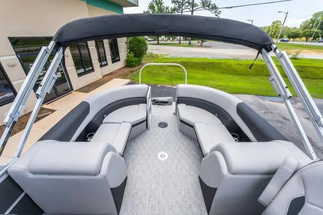 Slide: The Image of South Bay 222RS LE Rear Seating 25" 2025 - 10