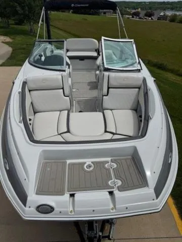 Slide: The Image of Crownline Boats E 235 2020 - 5