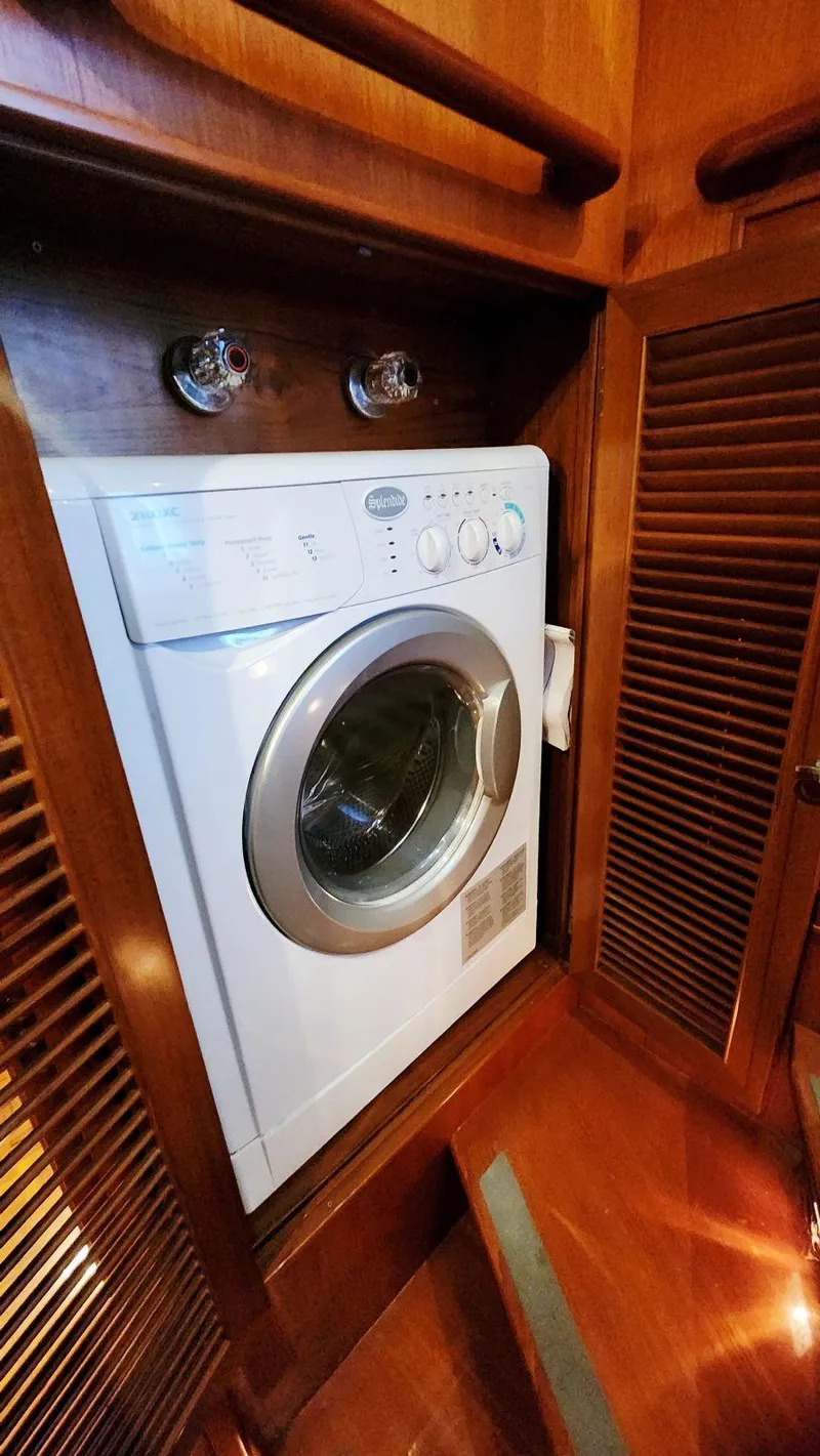 Slide: The Image of Ocean Alexander 511 Classico 2000 - 53