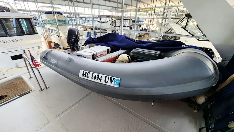 Slide: The Image of Ocean Alexander 511 Classico 2000 - 69