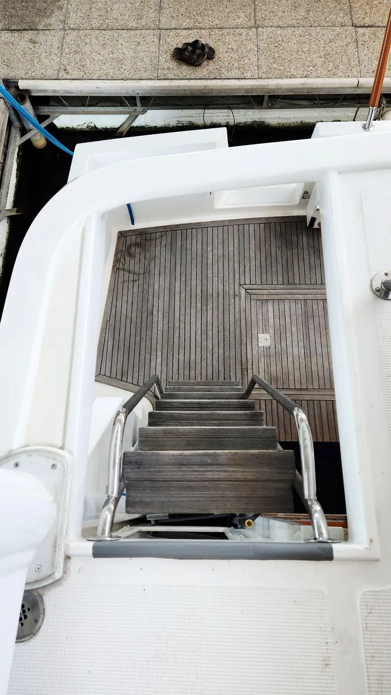 Slide: The Image of Ocean Alexander 511 Classico 2000 - 70