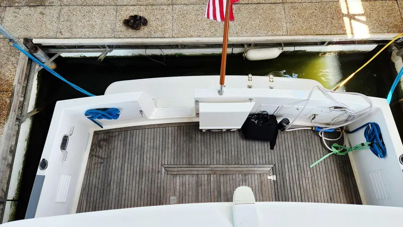 Slide: The Image of Ocean Alexander 511 Classico 2000 - 71