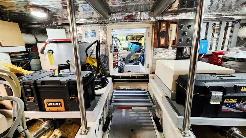 Slide: The Image of Ocean Alexander 511 Classico 2000 - 86