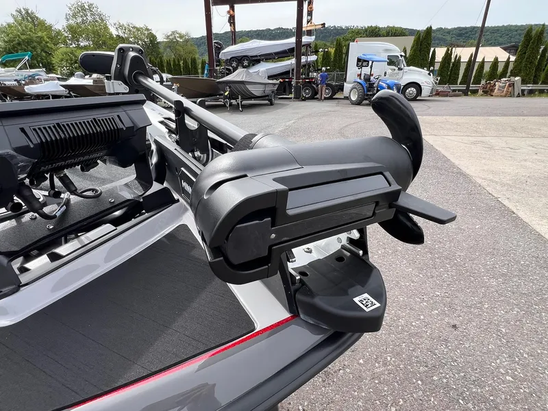 Slide: The Image of Skeeter ZXR21 2025 - 22