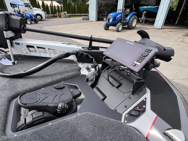 Slide: The Image of Skeeter ZXR21 2025 - 4