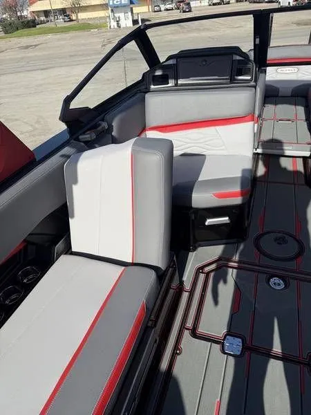 Slide: The Image of Supra SL 450 2025 - 13