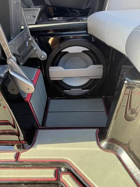 Slide: The Image of Supra SL 450 2025 - 15