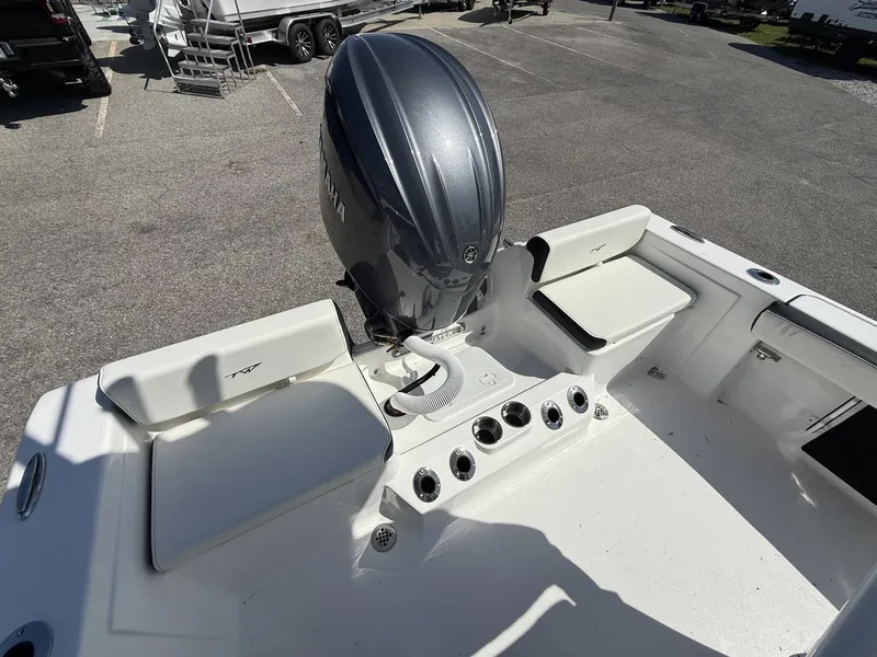 Slide: The Image of Tidewater 198 CC Adventure 2025 - 10