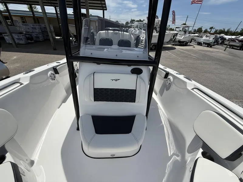 Slide: The Image of Tidewater 220 CC Adventure 2025 - 4