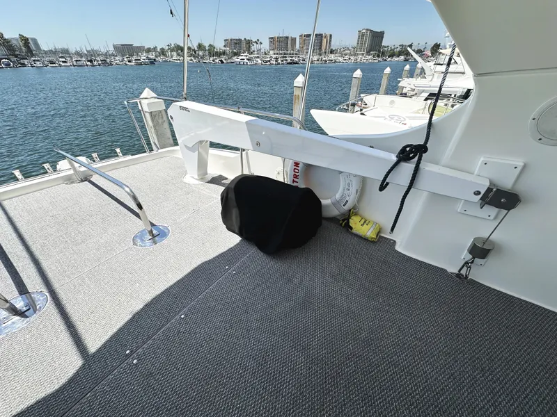 Slide: The Image of Mikelson 61 Sportfisher 2000 - 56