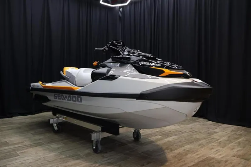 The Image of Sea-Doo FishPro Trophy 170 2025 - 0