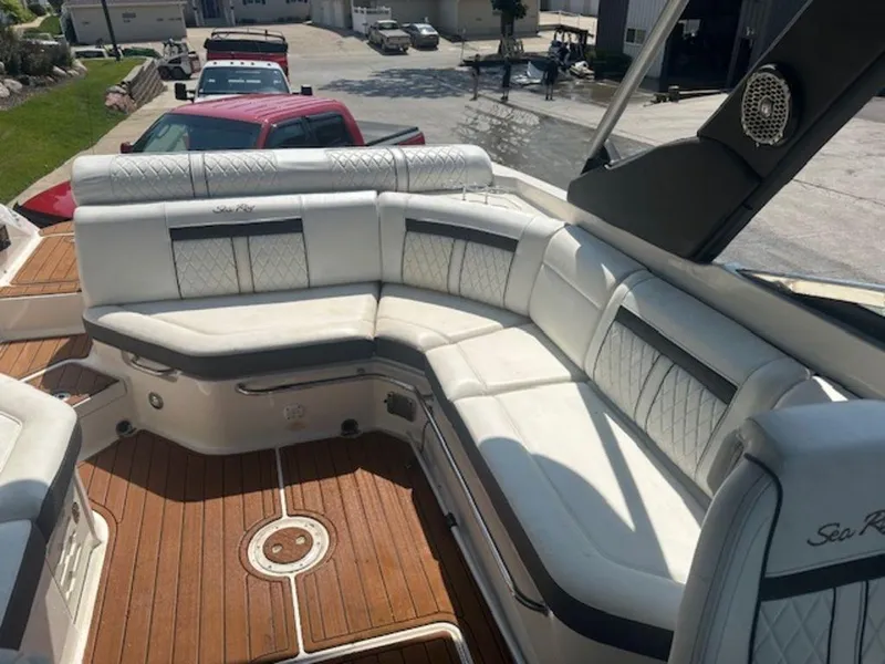 Slide: The Image of Sea Ray SLX 280 2018 - 15
