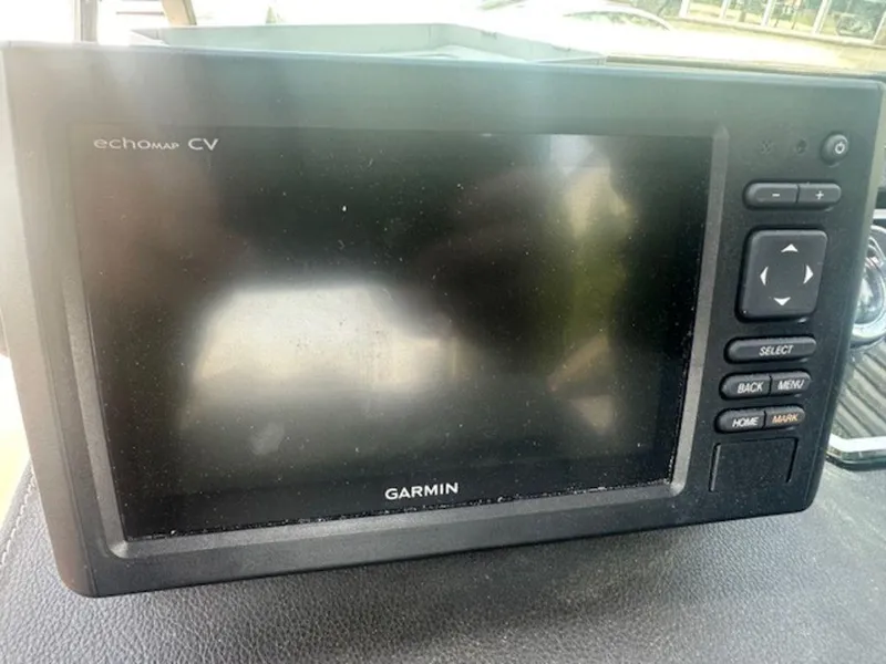 Slide: The Image of Sea Ray SLX 280 2018 - 22