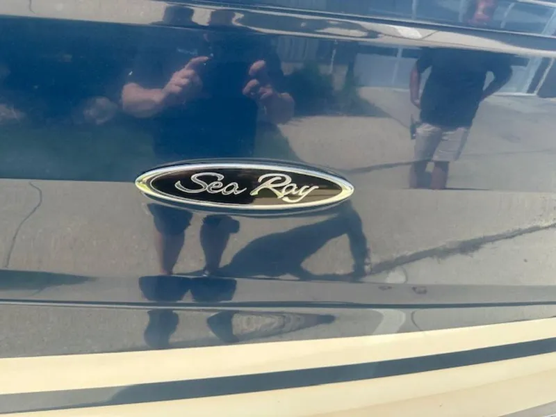 Slide: The Image of Sea Ray SLX 280 2018 - 7