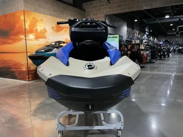 Slide: The Image of Sea-Doo Spark Trixx For 3 Rotax 900 ACE - 90 Ibr A 2025 - 3