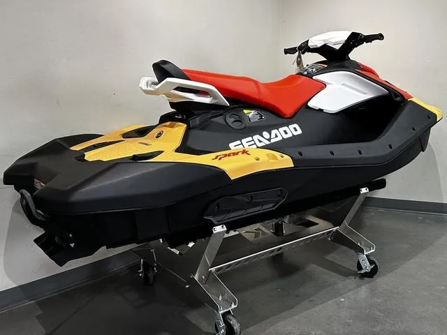 Slide: The Image of Sea-Doo Spark® for 3 Rotax® 900 ACE™ - 90 CONV with IB 2024 - 9