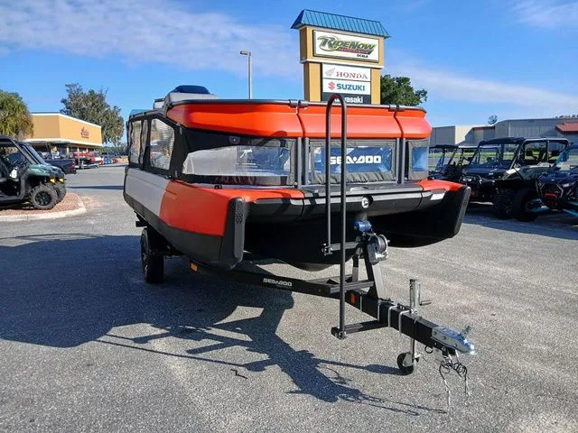 Slide: The Image of Sea-Doo Switch™ 16 - 130 Hp Painted 2025 - 16