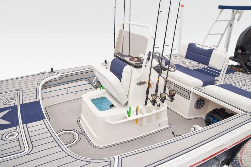 Slide: The Image of Mako 18 Pro Skiff Patriot Edition 2025 - 26