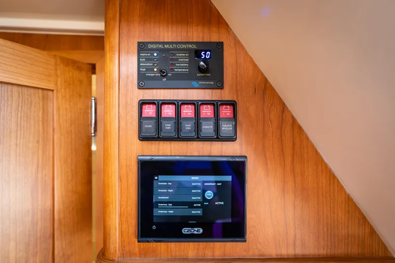 Slide: The Image of Hinckley Yachts Sport Boat 40 C 2024 - 42