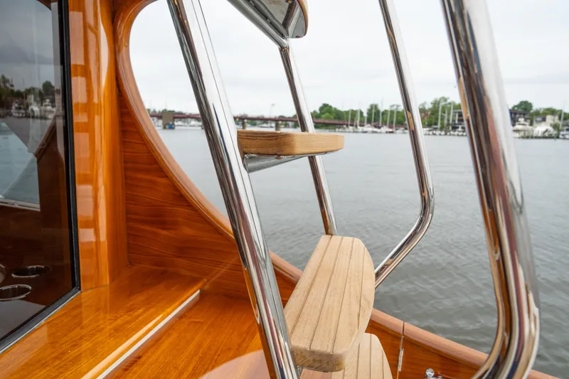 Slide: The Image of Hinckley Yachts Talaria 43 Flybridge 2023 - 27
