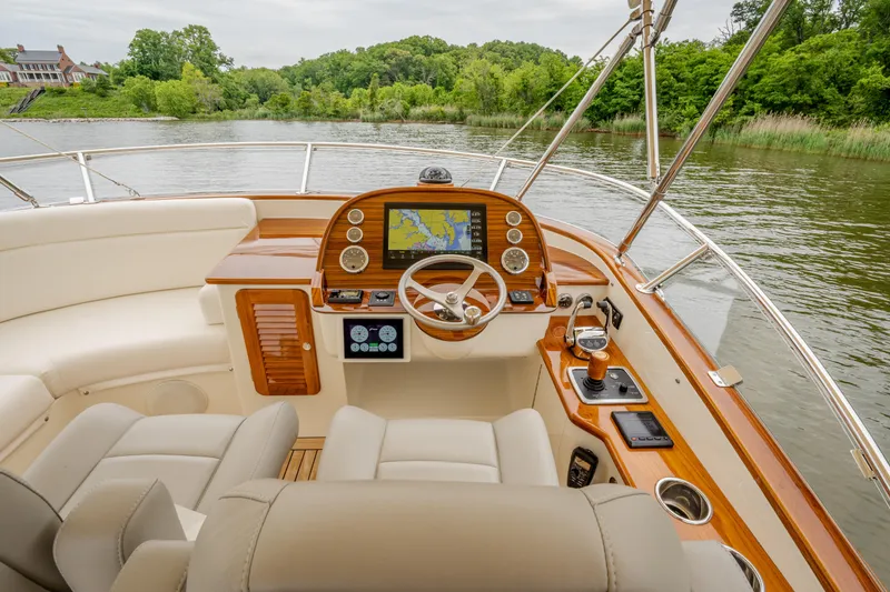 Slide: The Image of Hinckley Yachts Talaria 43 Flybridge 2023 - 29