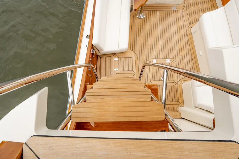 Slide: The Image of Hinckley Yachts Talaria 43 Flybridge 2023 - 36