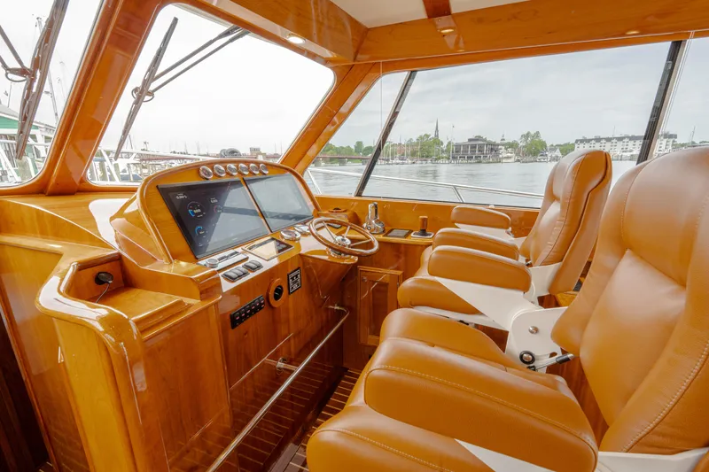 Slide: The Image of Hinckley Yachts Talaria 43 Flybridge 2023 - 41