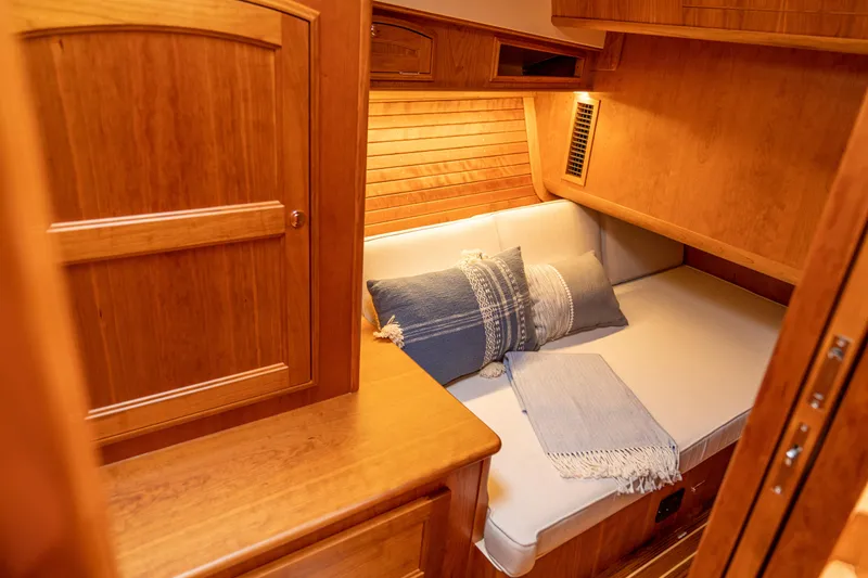 Slide: The Image of Hinckley Yachts Talaria 43 Flybridge 2023 - 61